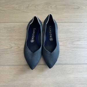 Rothy’s Dark Charcoal The Point Flats Size 7.5